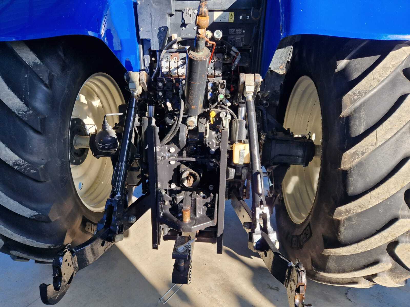 NEW HOLLAND T7.230 AC