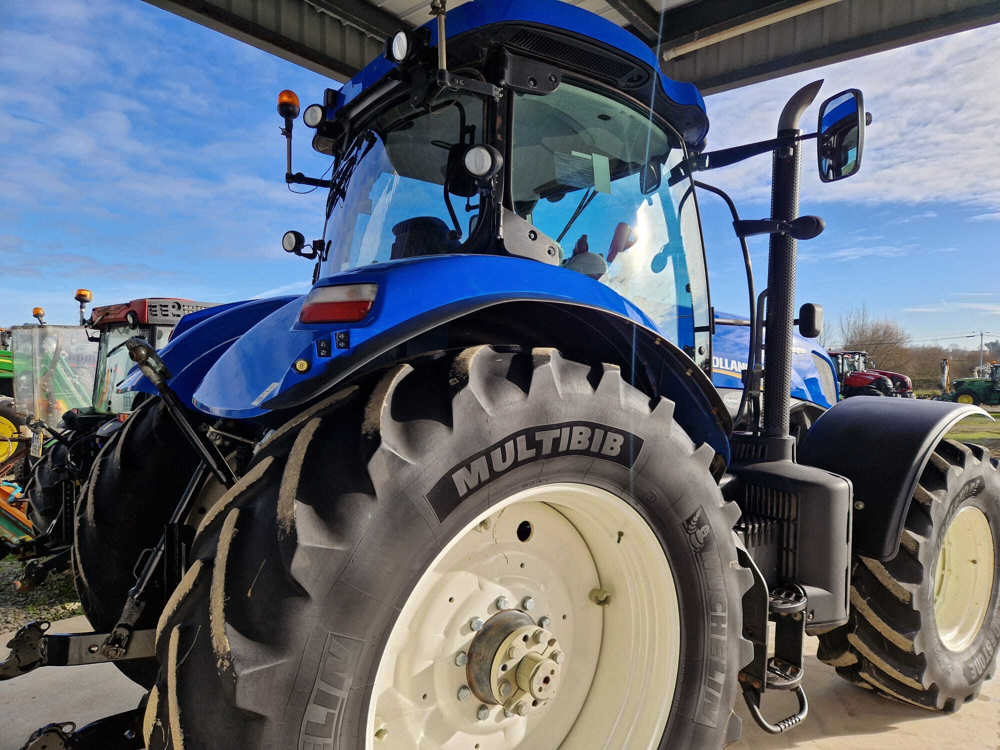 NEW HOLLAND T7.250 AC