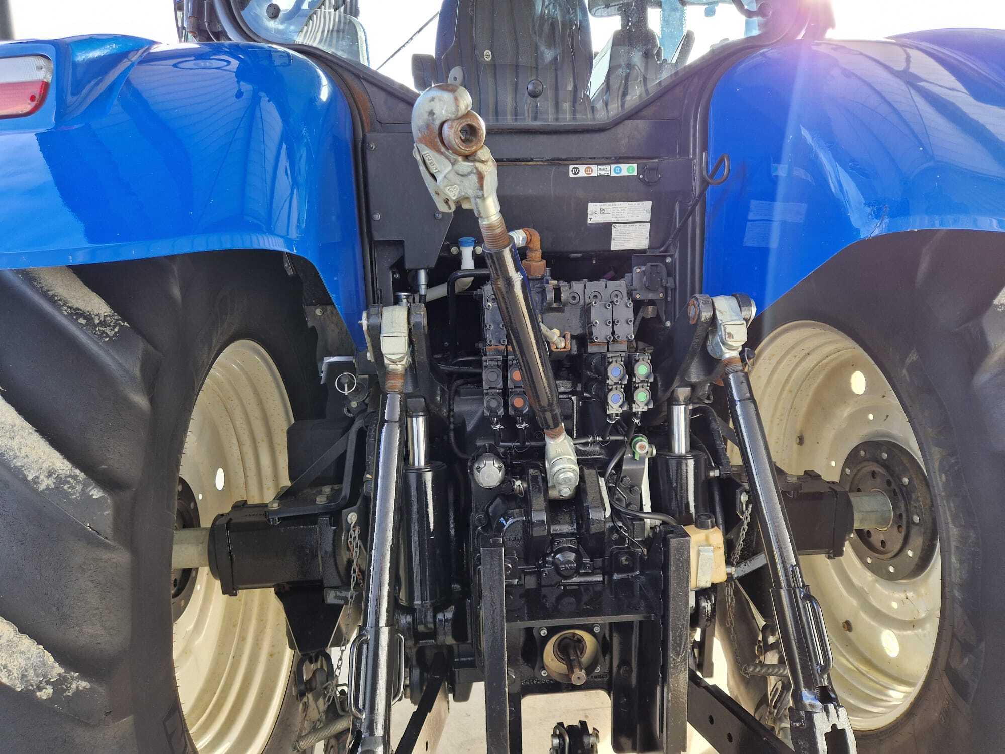 NEW HOLLAND T7.250 AC