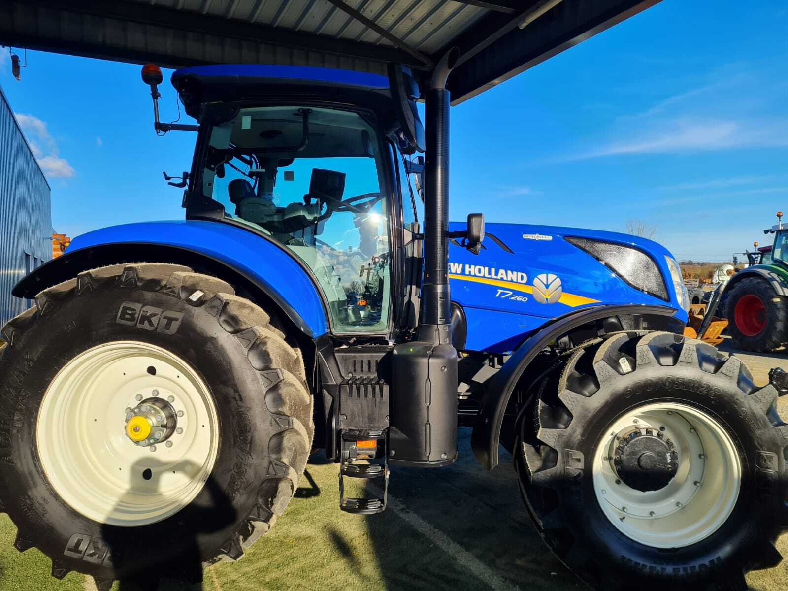 NEW HOLLAND T7.260 AC