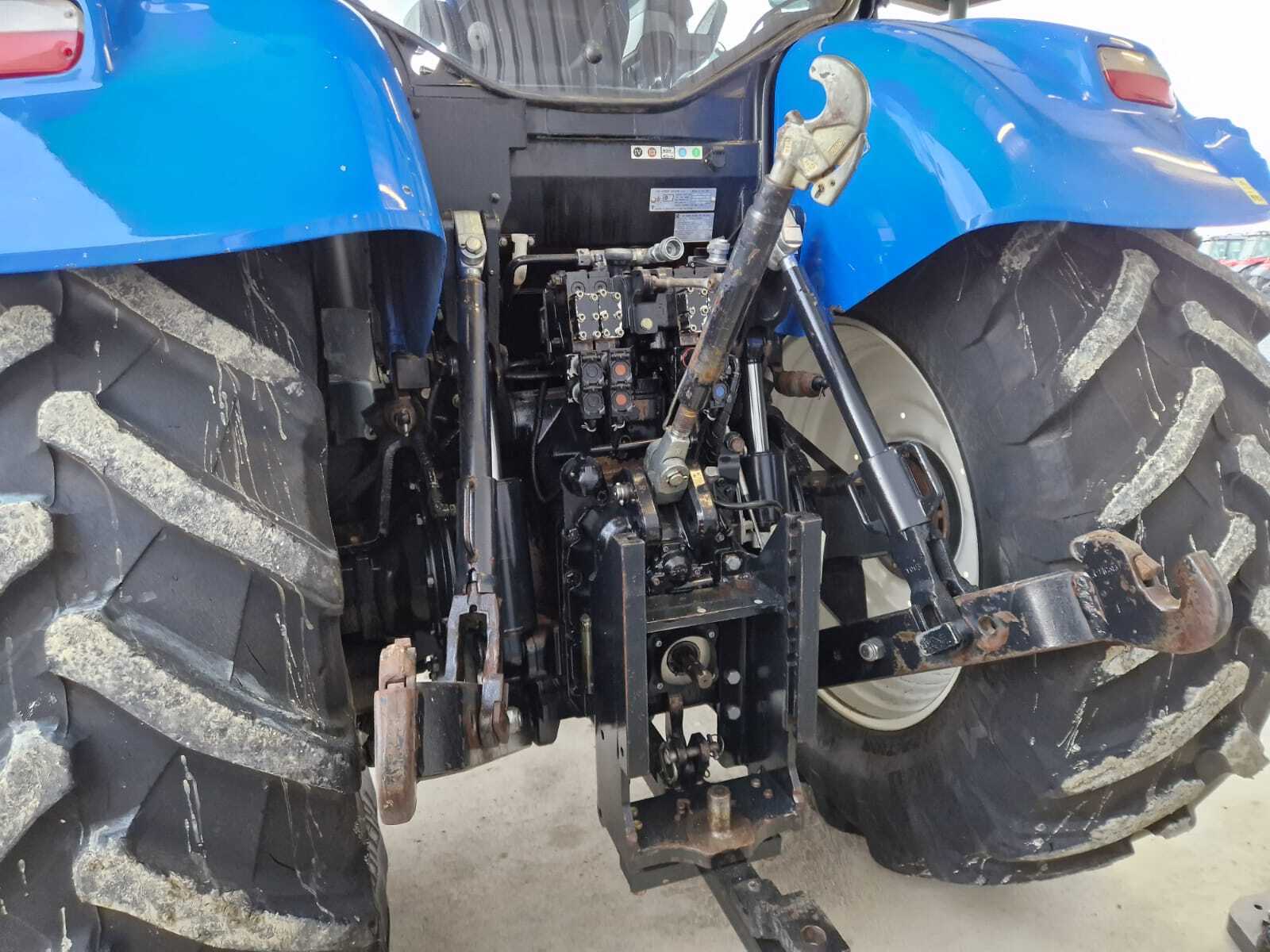 NEW HOLLAND T7.260 PC