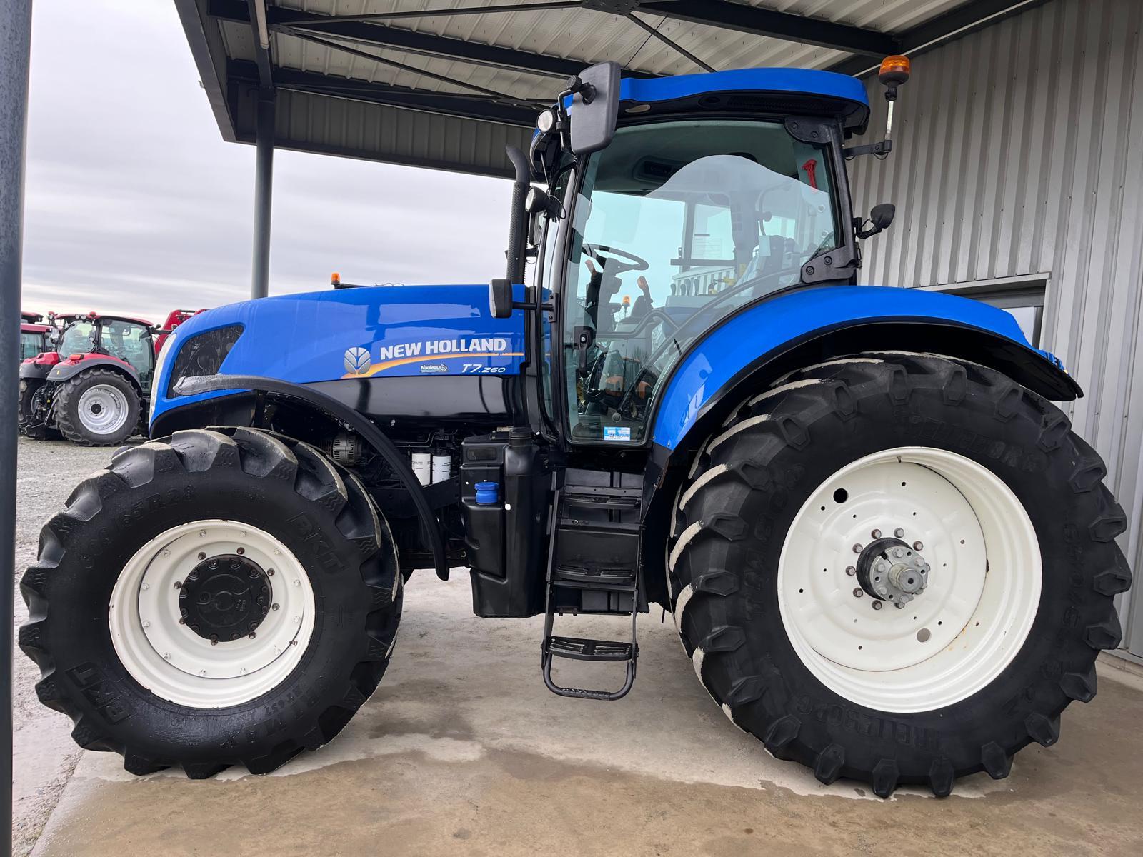 NEW HOLLAND T7.260 PC