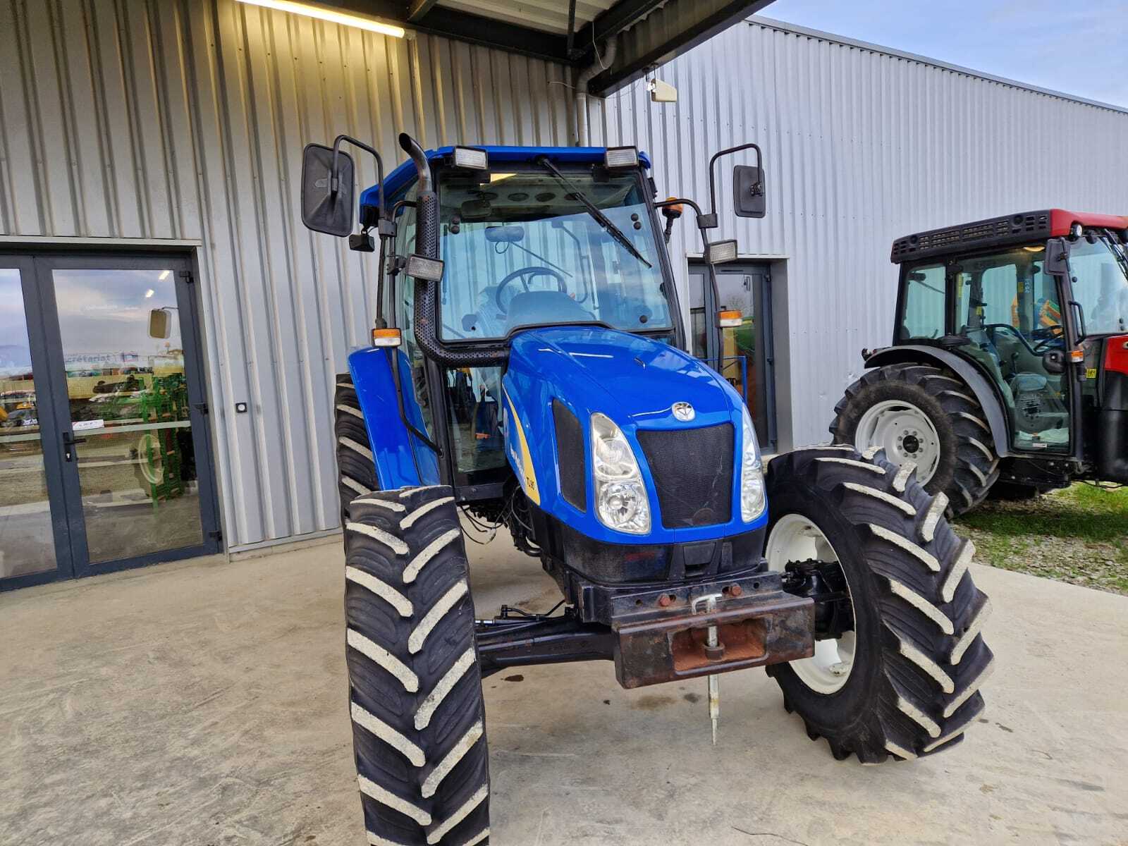 NEW HOLLAND TLA90