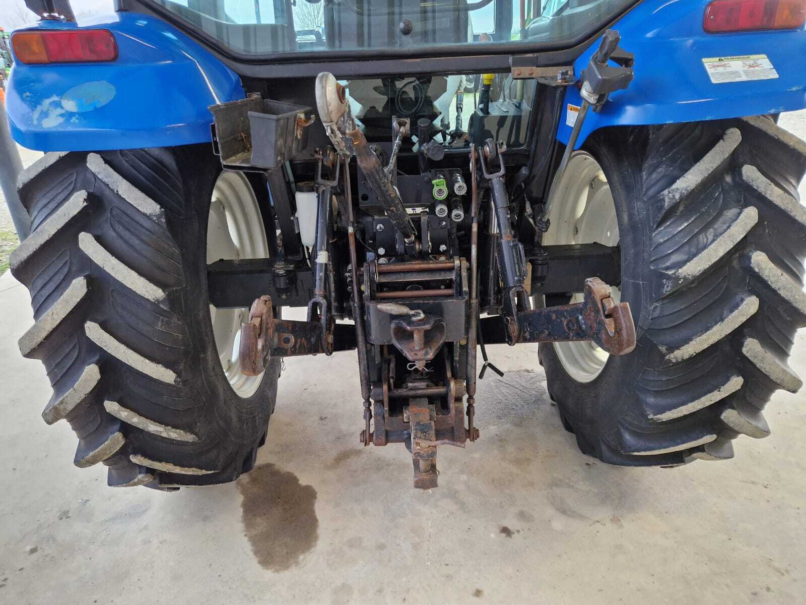 NEW HOLLAND TLA90