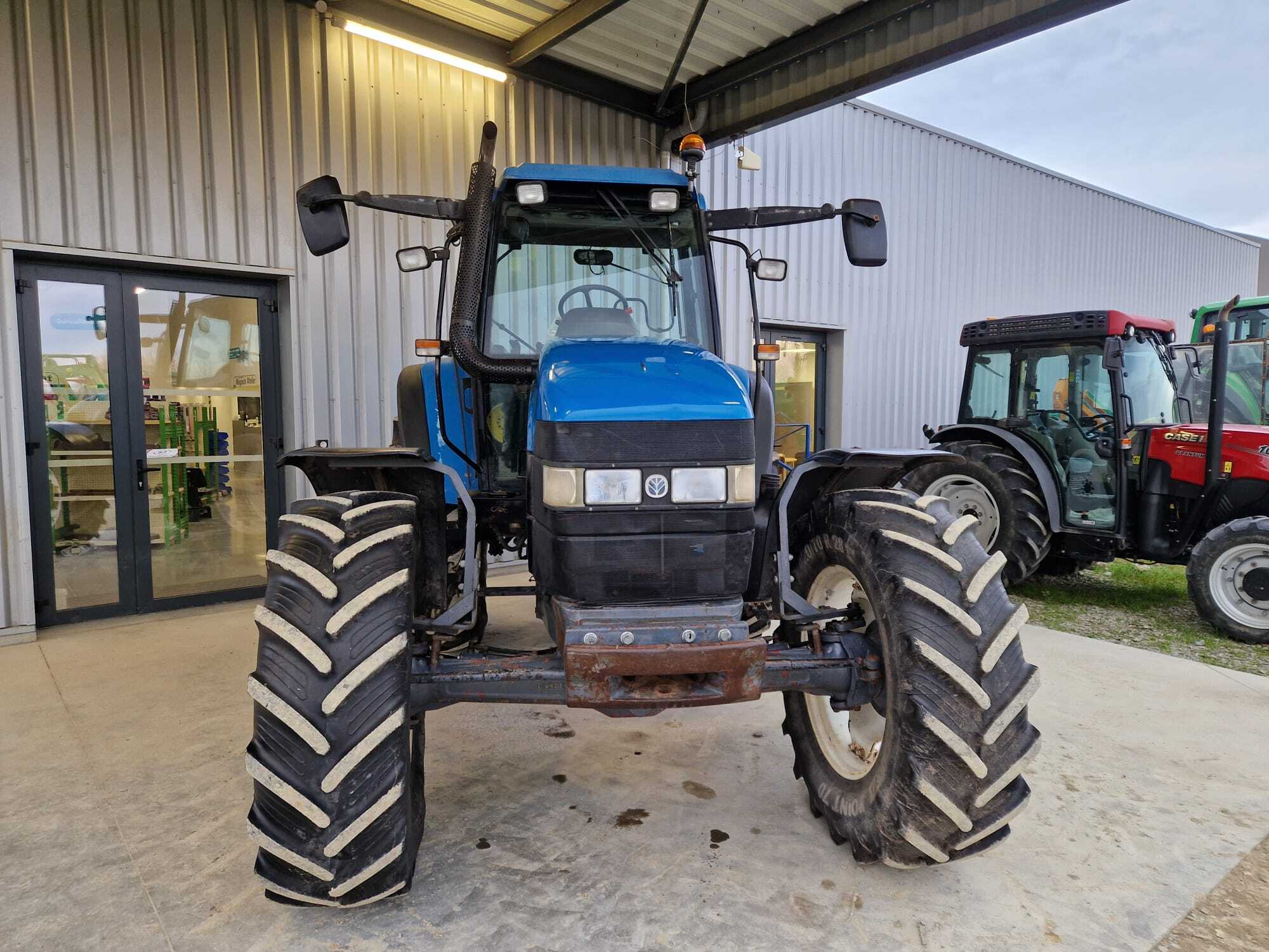 NEW HOLLAND TM115