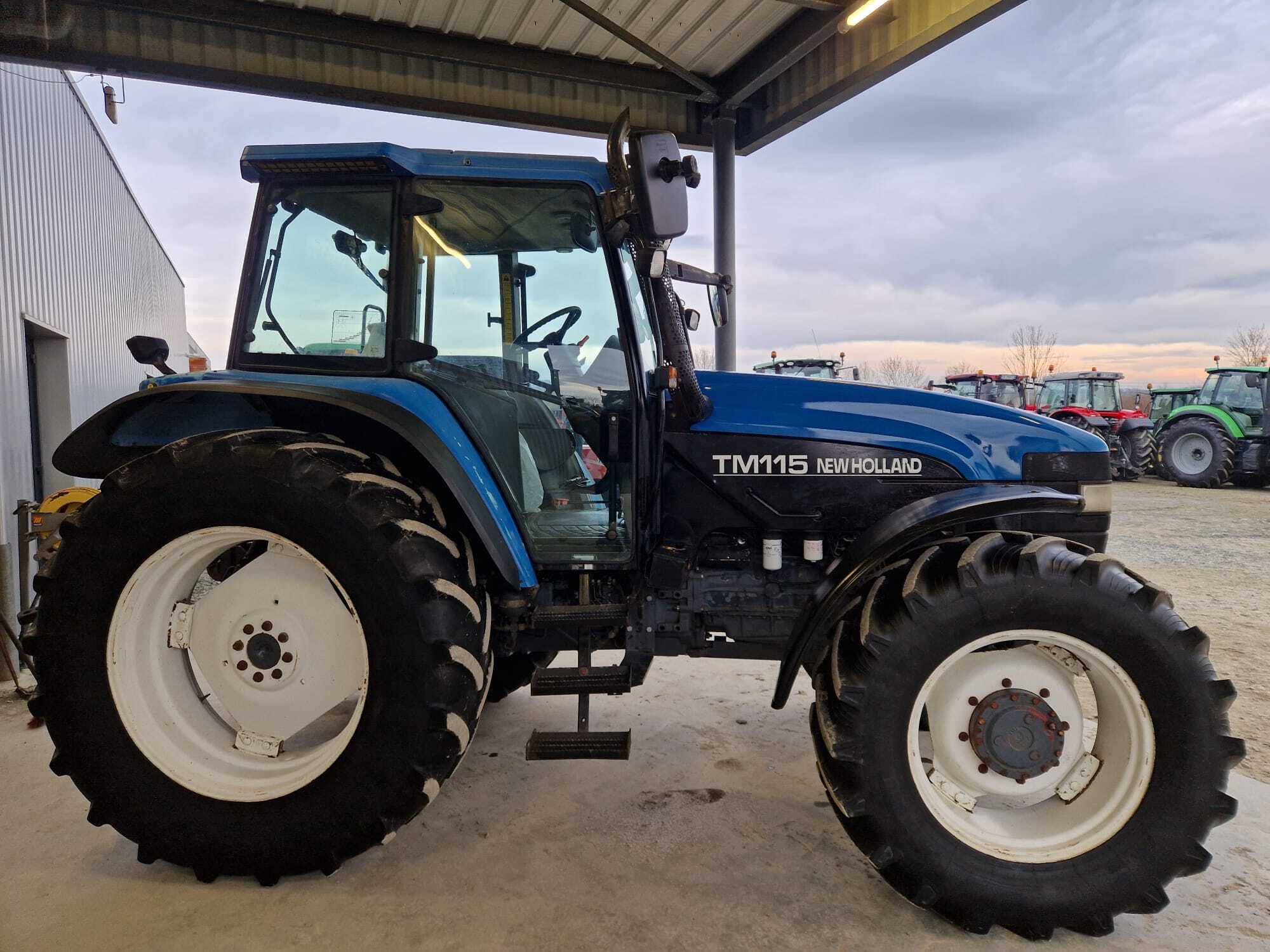 NEW HOLLAND TM115