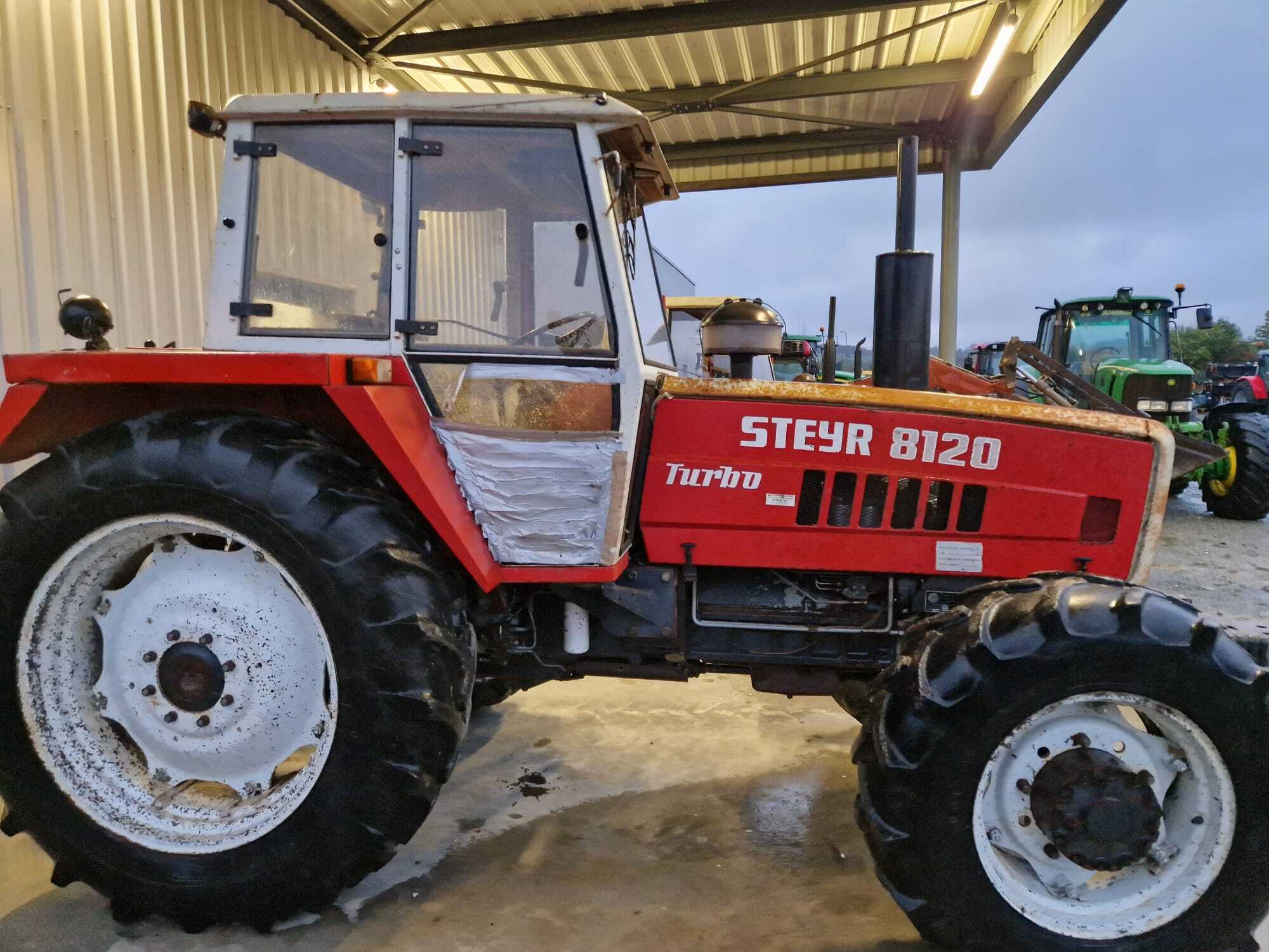 STEYR 8120