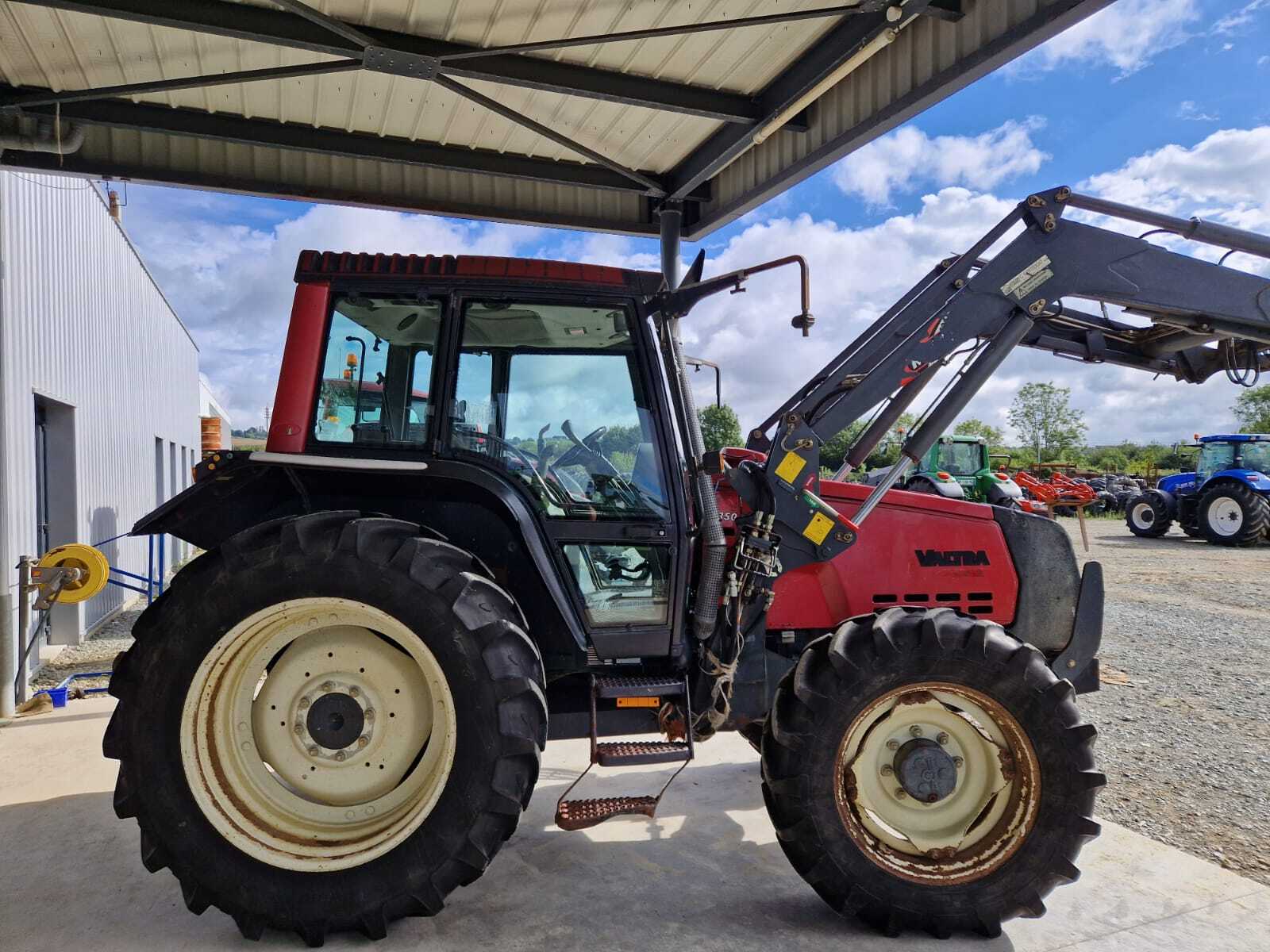 VALTRA 6350