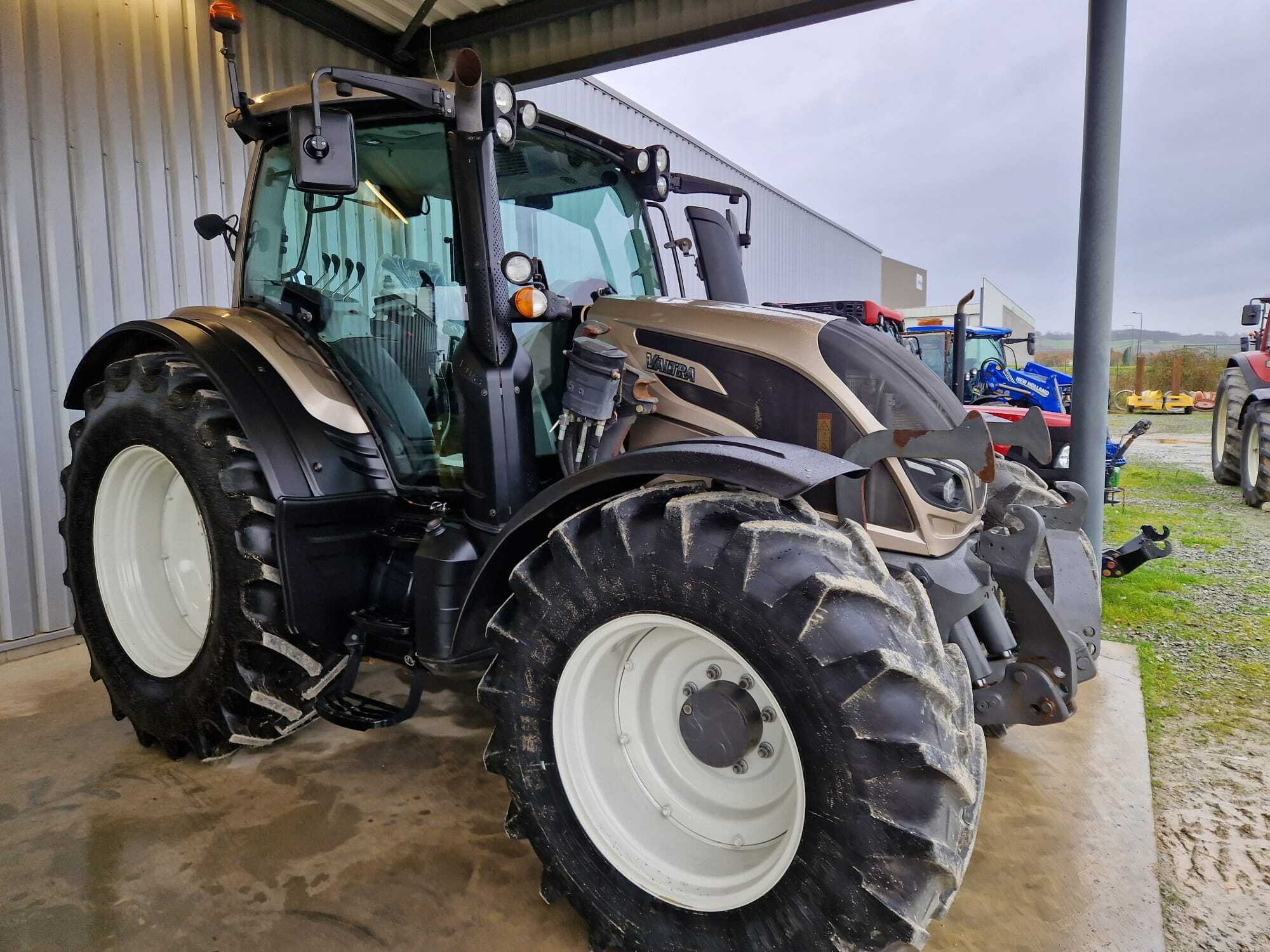 VALTRA N134 H5