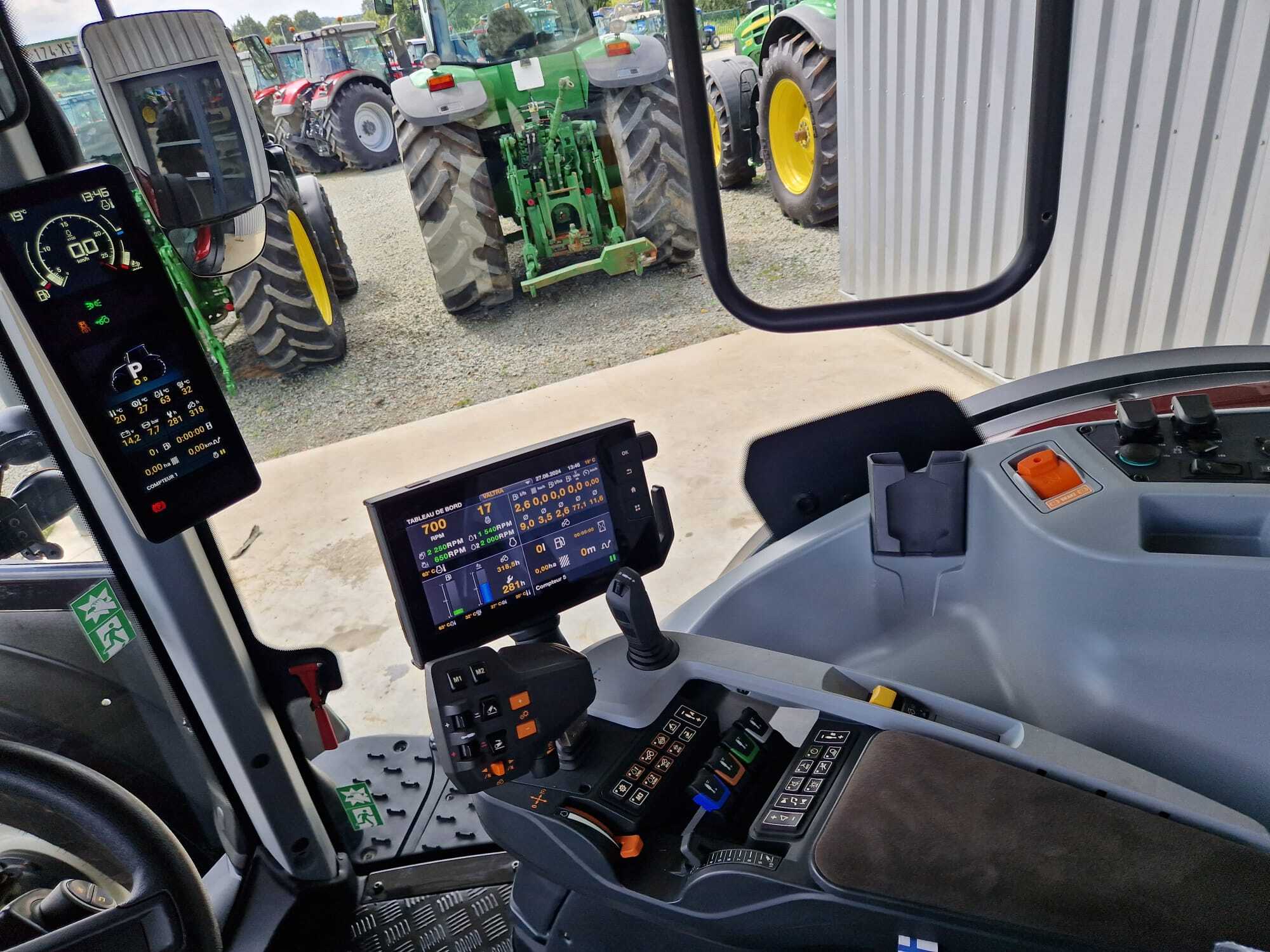 VALTRA N135 DIRECT