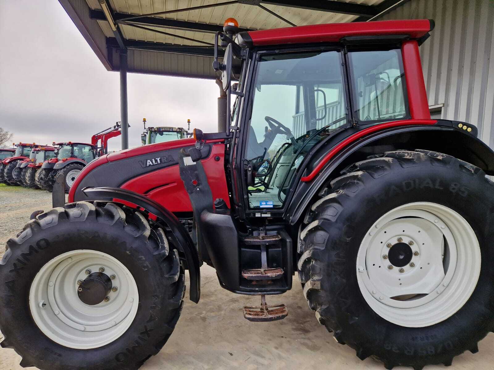 VALTRA N141 ADVANCE