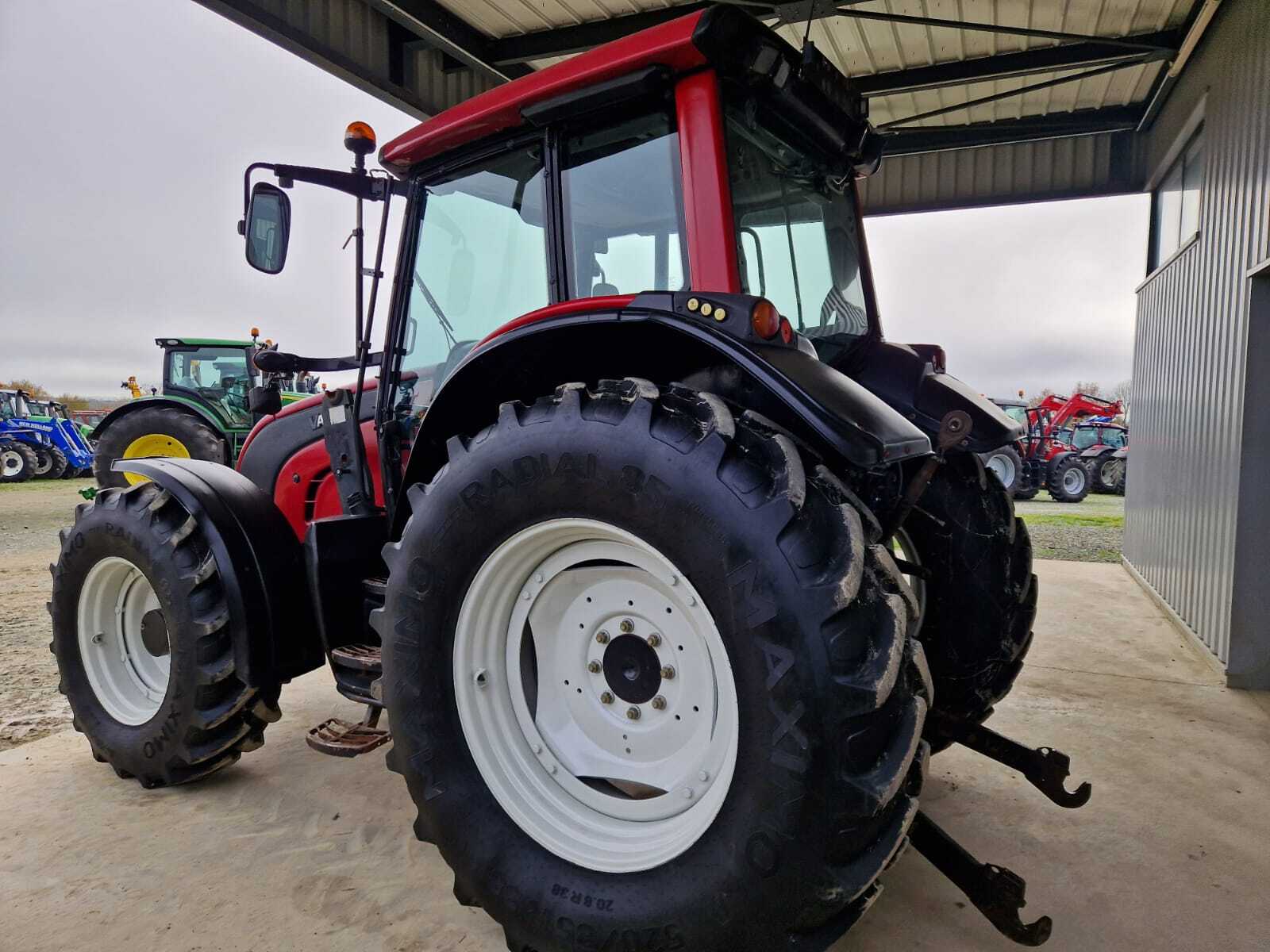 VALTRA N141 ADVANCE