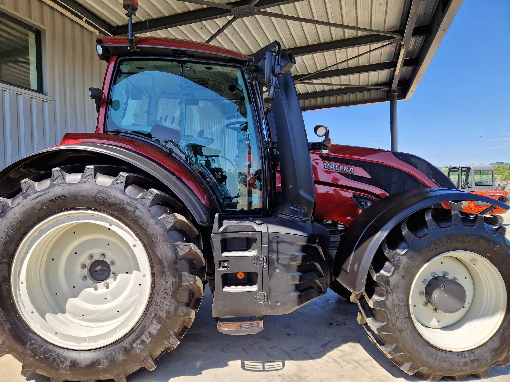 VALTRA T174 ACTIVE