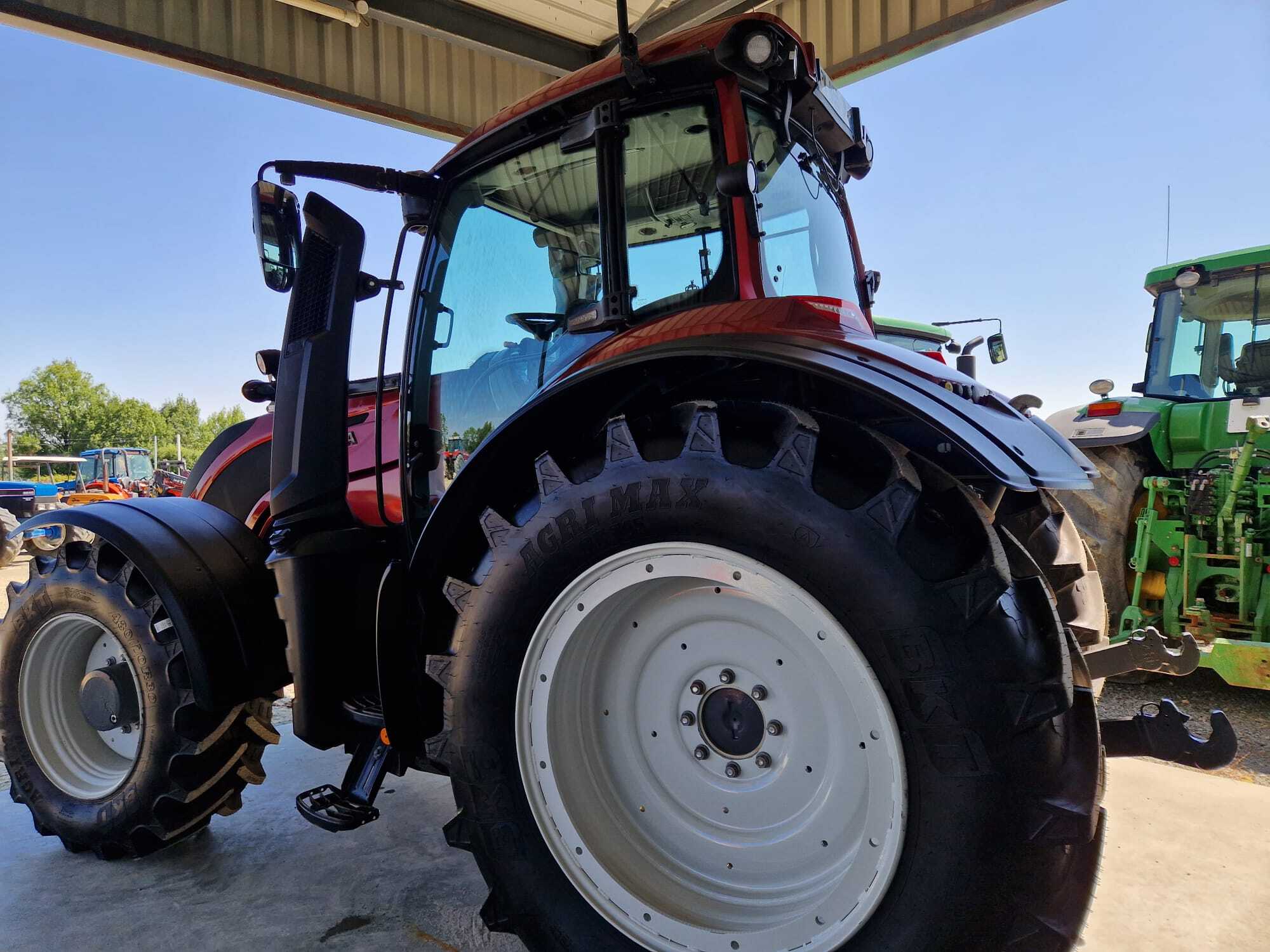 VALTRA T174 ACTIVE