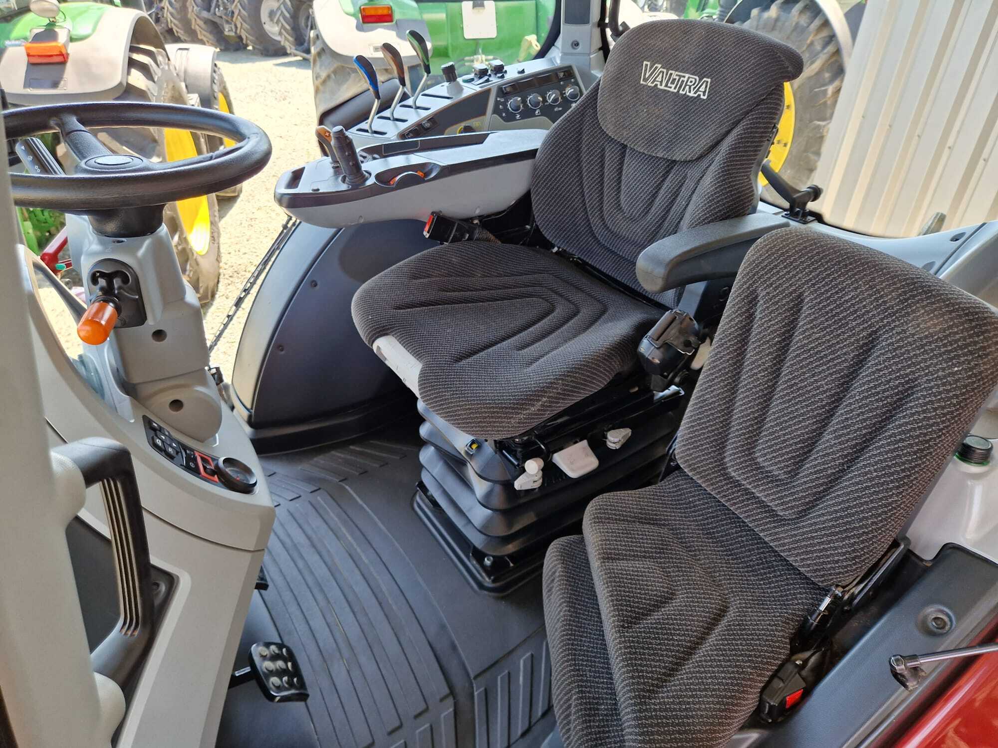 VALTRA T174 ACTIVE