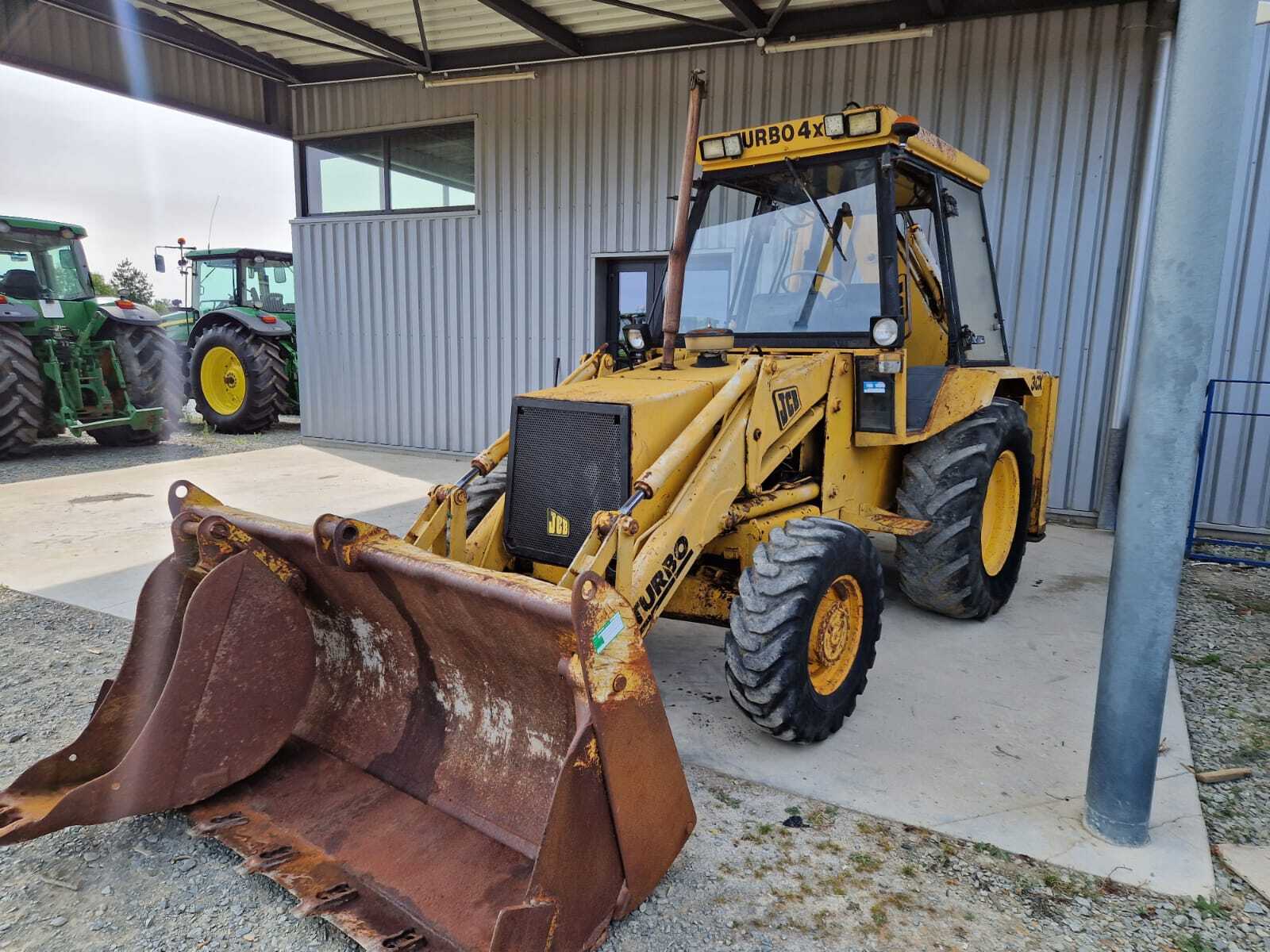 JCB 3CX