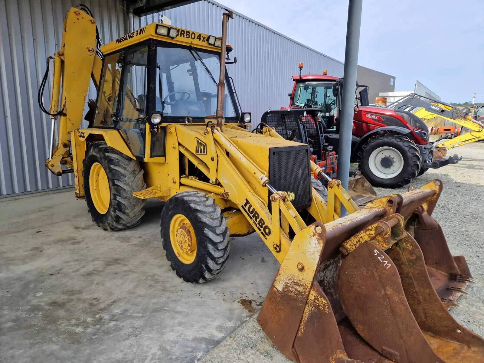 JCB 3CX